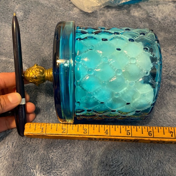 blue acorn blue acorn